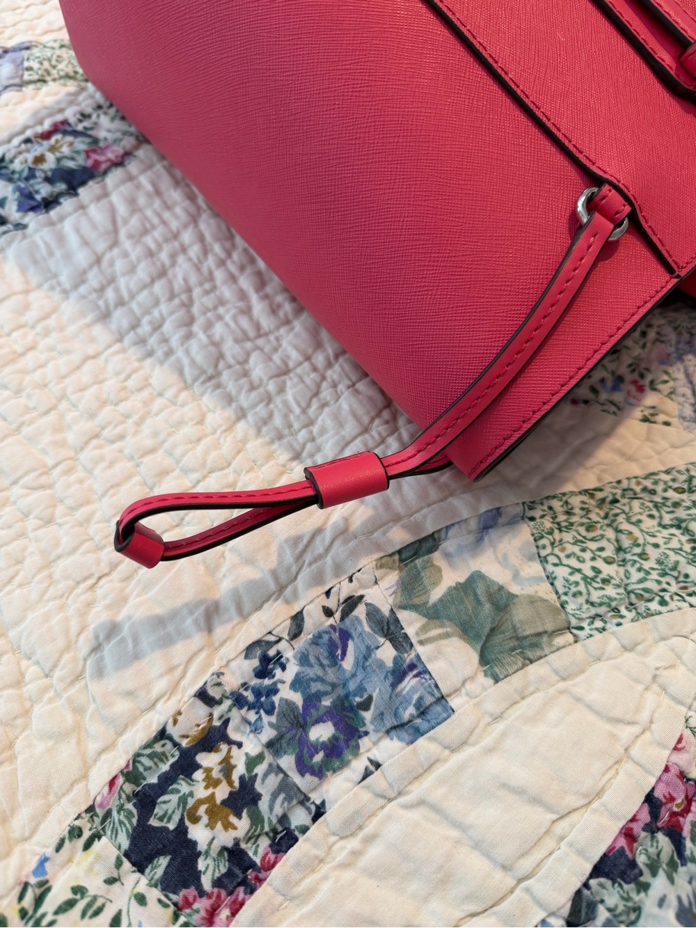 Michael Kors Hot Pink Saffiano Large Tote with MK Charm - Picture 9 of 14